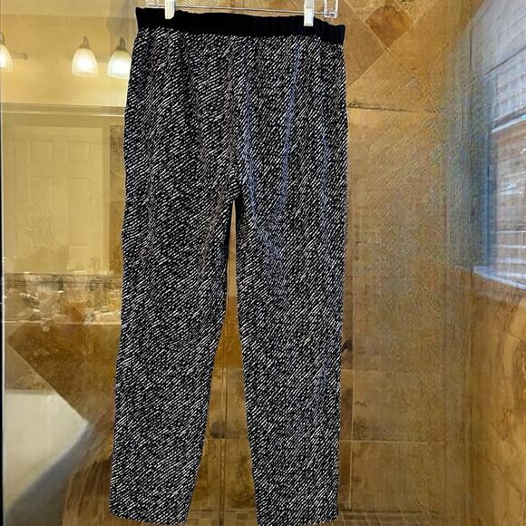 NEW Vince Camuto Tuxedo Striped Sporty Casual Two Tone Drawstring Straight Ankl… - Picture 2 of 13